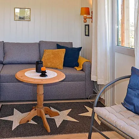 Two-bedroom In Lyngdal 1 Tatil Evi