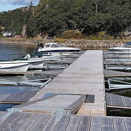 4 Person In Lyngdal-by Traum *