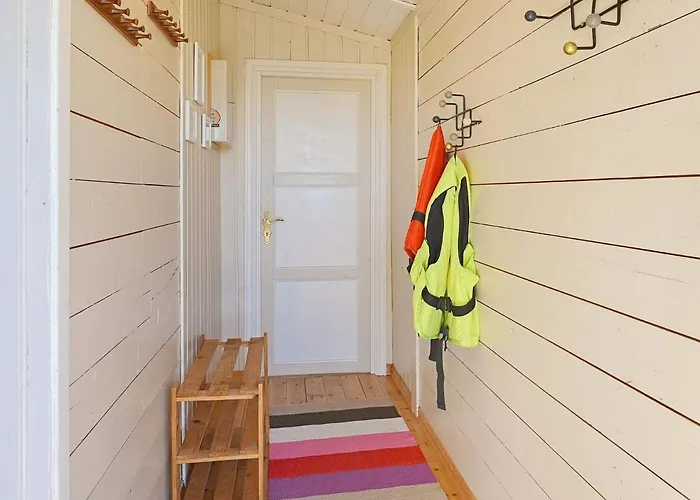 4 Person In Lyngdal-by Traum * Korshamn (Vest-Agder)